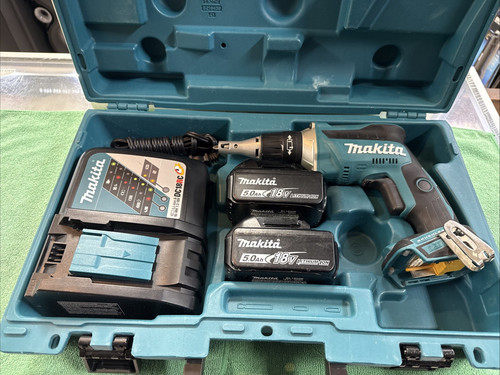 Makita xsf03t 18v - makita, lxt