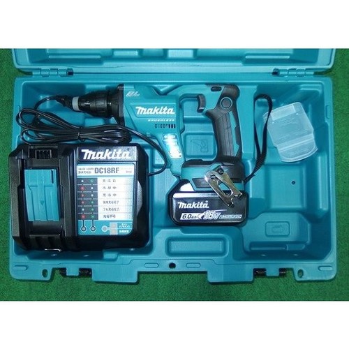 Avvitatore batteria makita - a,
